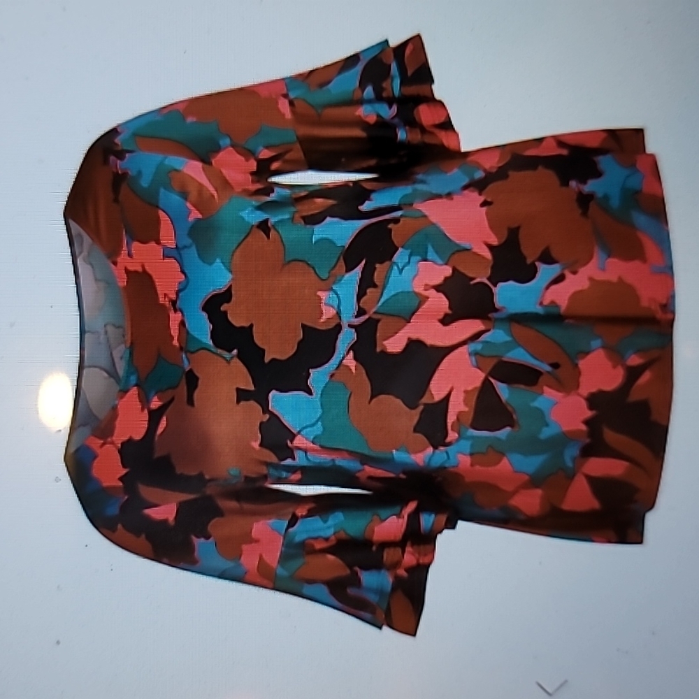 Print Top - Picture 4 of 4